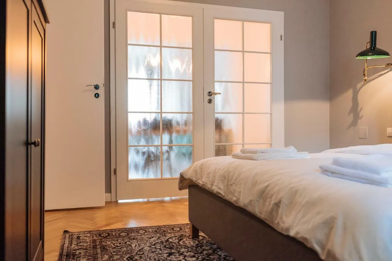 Brezoianu Spacious Flat Bucharest Romania