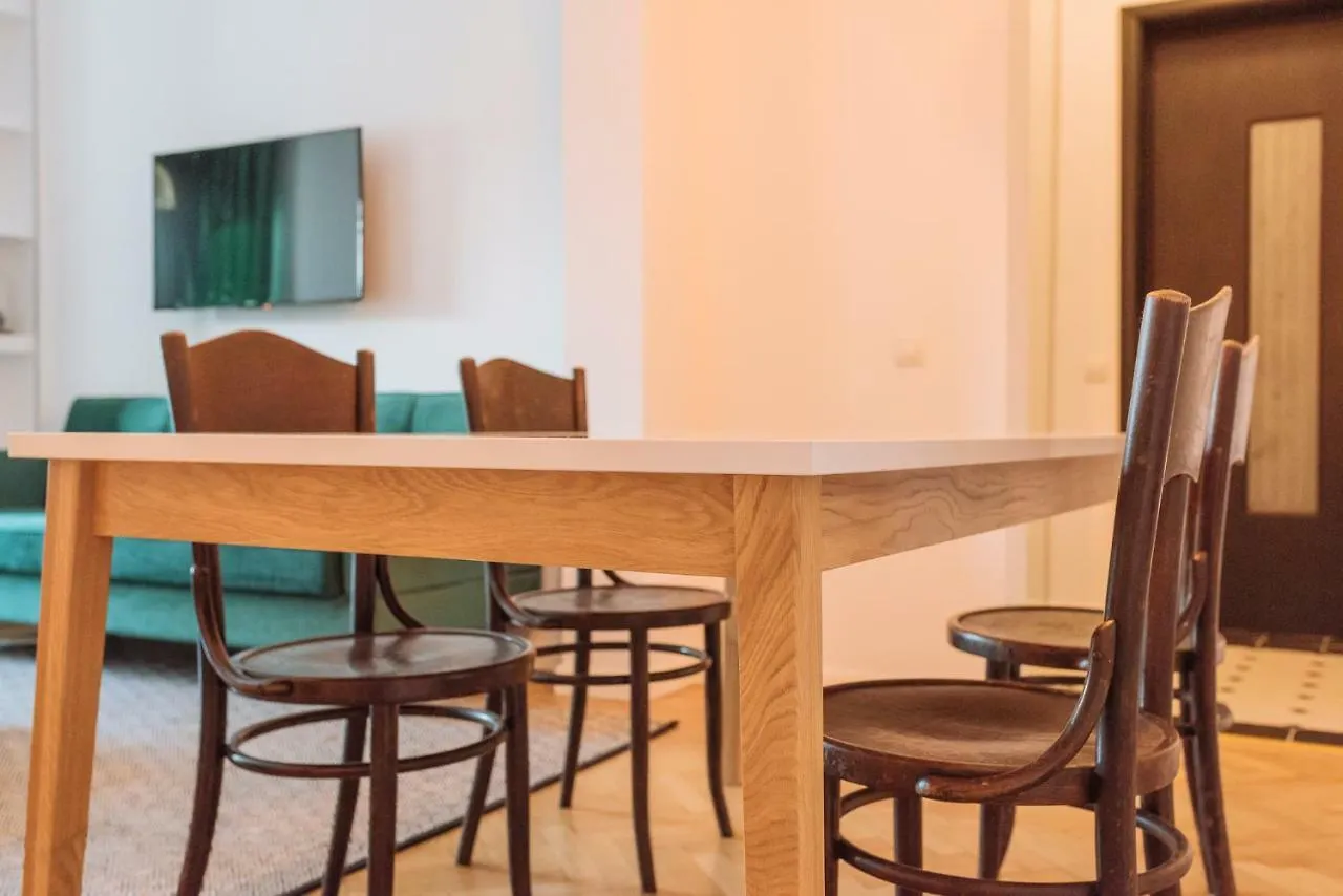 Brezoianu Spacious Flat Bucharest Romania